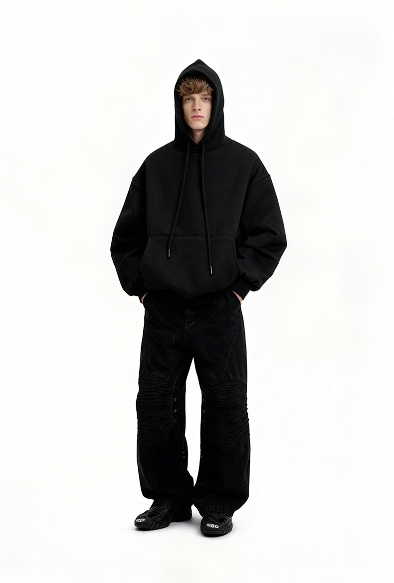 Black oversized hoodie full body on model, relaxed fit