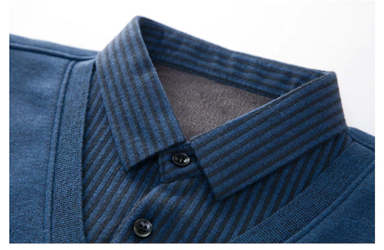 Navy striped collar with black button detail