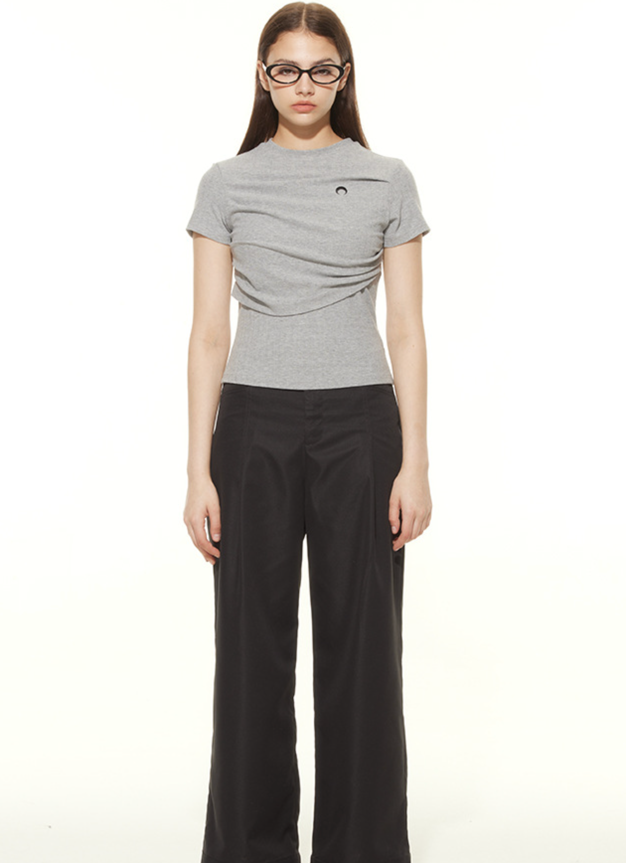 Minimalist Ruched Slim-Fit Tee with Embroidered Detail