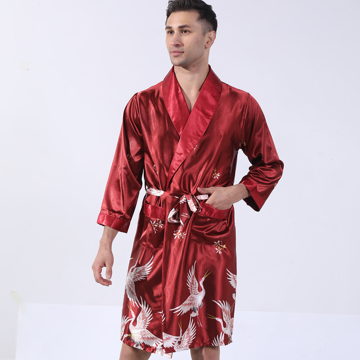 Bata con ribete en contraste Royal para hombre