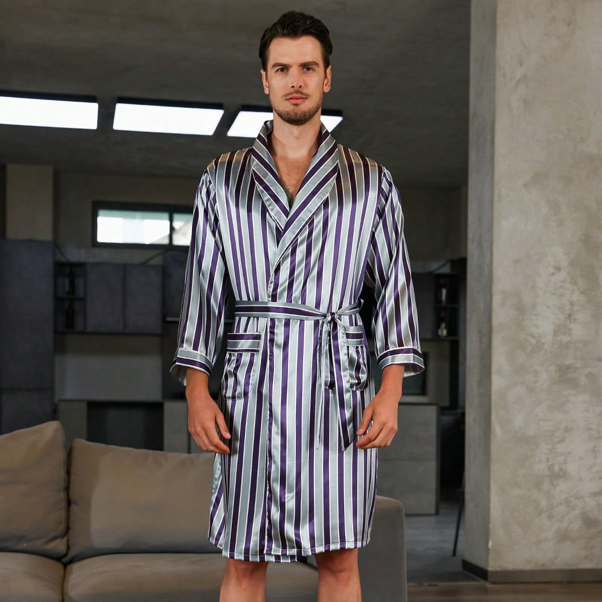 Bata con ribete en contraste Royal para hombre