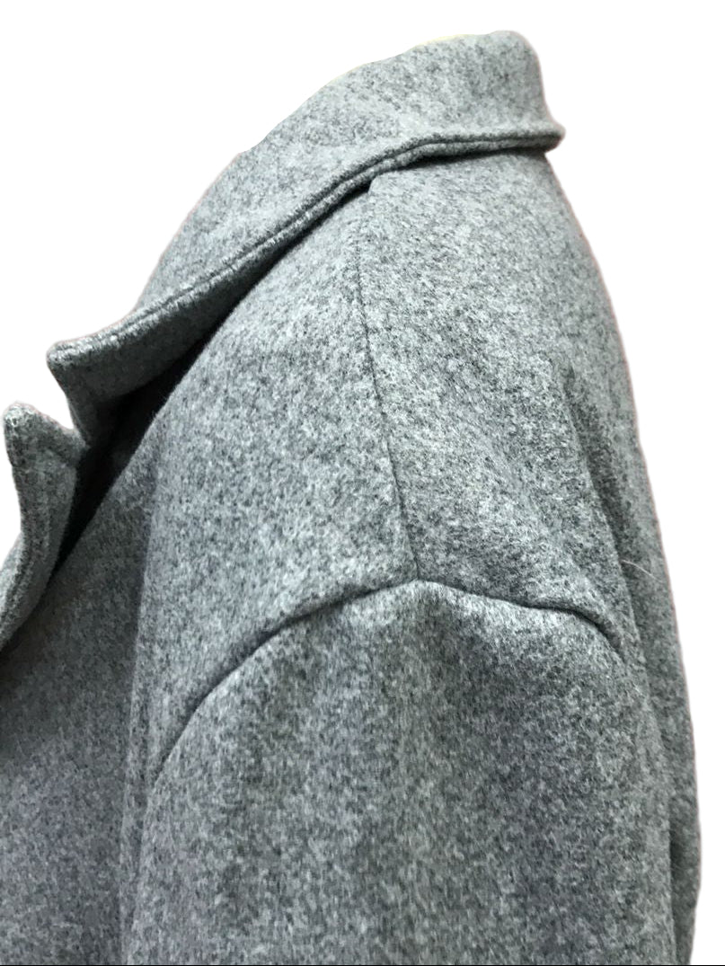 collar—gray teddy lapel detail, neat stitching