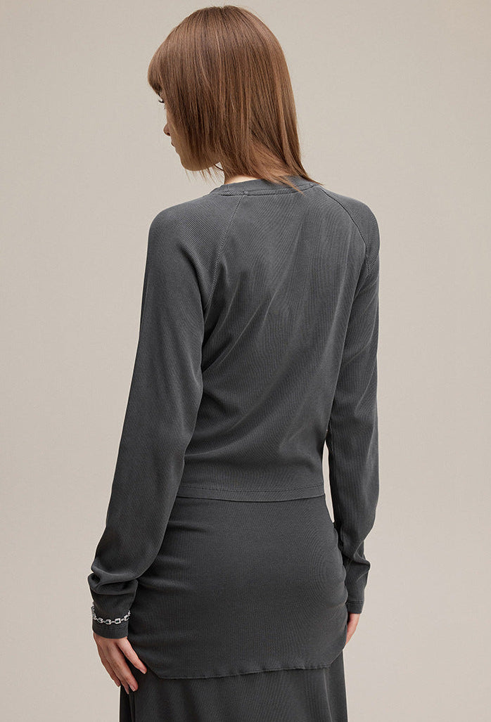 Women’s long sleeve tee solid color raglan crewneck back view (dark gray)