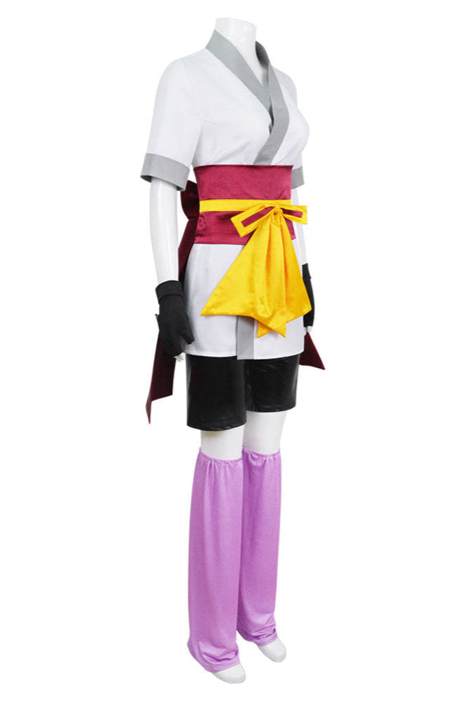 machi komacine hunter x hunter cosplay costume side view with purple leggings and gloves