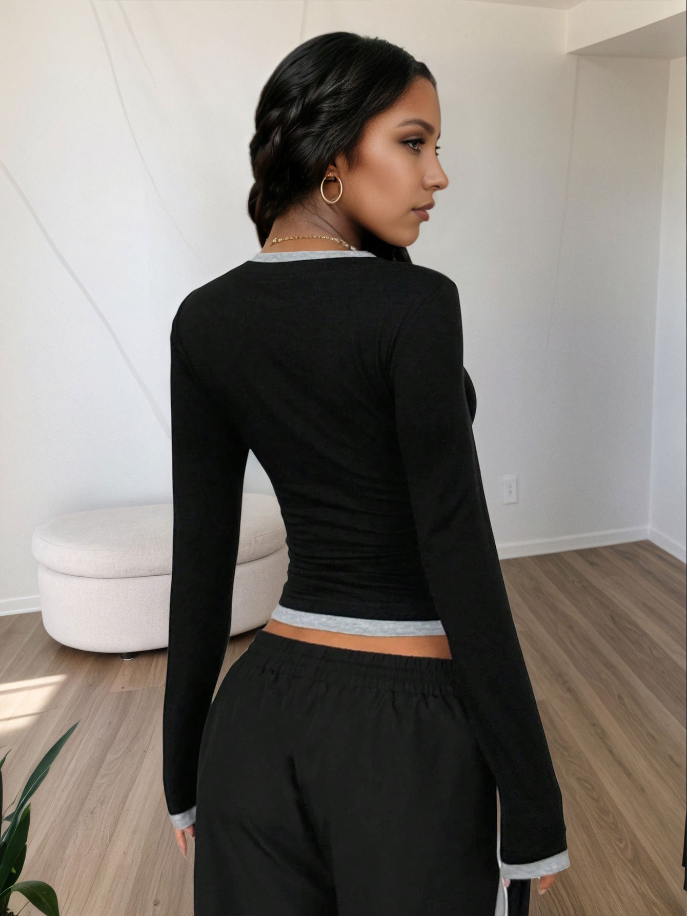 back view black V neck long sleeve top, slim fit knit, contrast hem