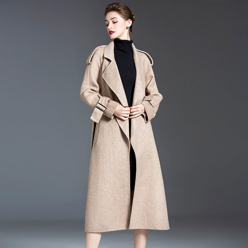 Elegant beige wool coat for women with belt