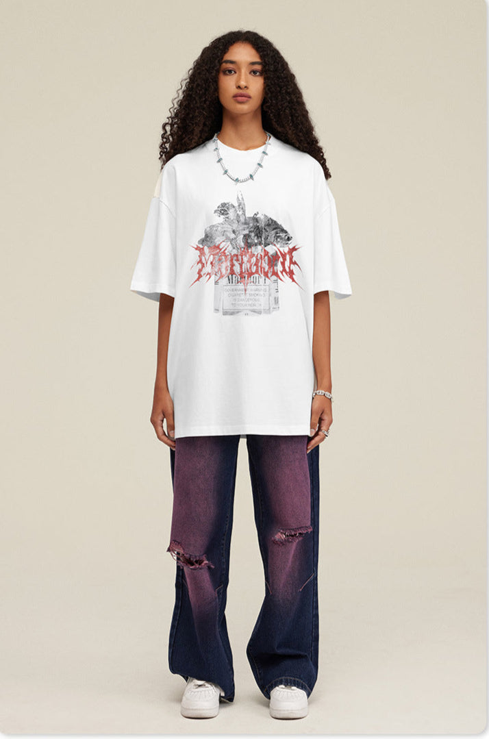 Female model in white Yesskary tee and two-tone ripped jeans.
